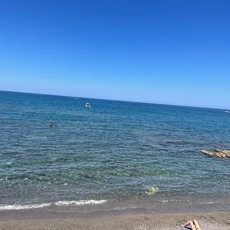 Melitini Sea View 150m From The Apartman Herszonisszosz